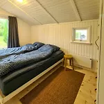 Feriehus With Wilderness Bath *